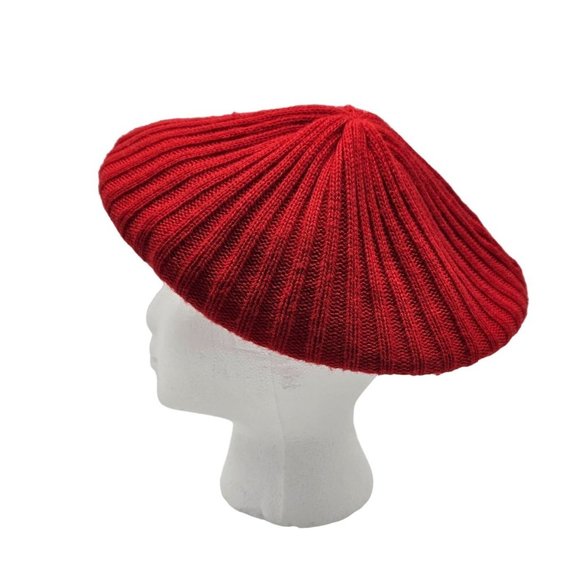 Vintage Red knit beret winter hat - Picture 4 of 8